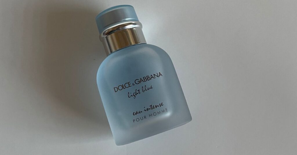 Dolce and Gabbana Light Blue Eau Intense Bottle