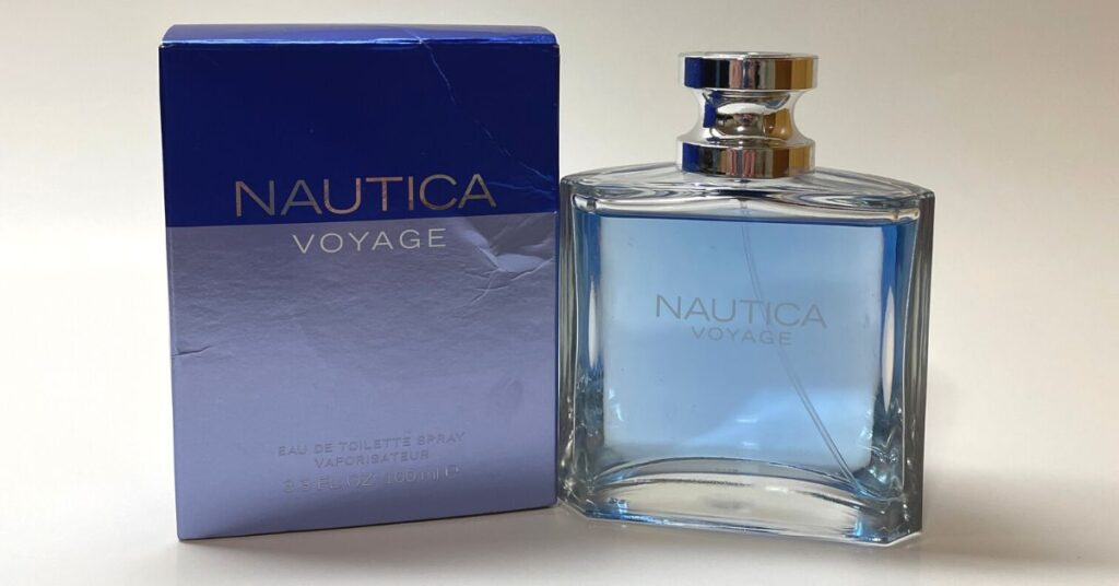 Nautica Voyage Box and Bottle